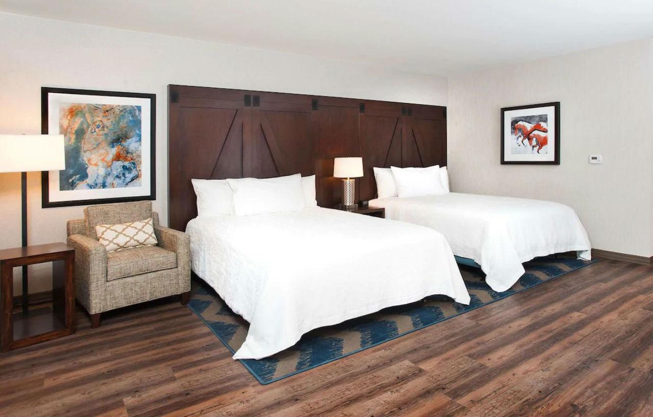 Hilton Garden Inn Burbank Los Angeles Buitenkant foto